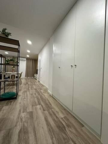 Apartamentos 1240 Benlloch バレンシア エクステリア 写真